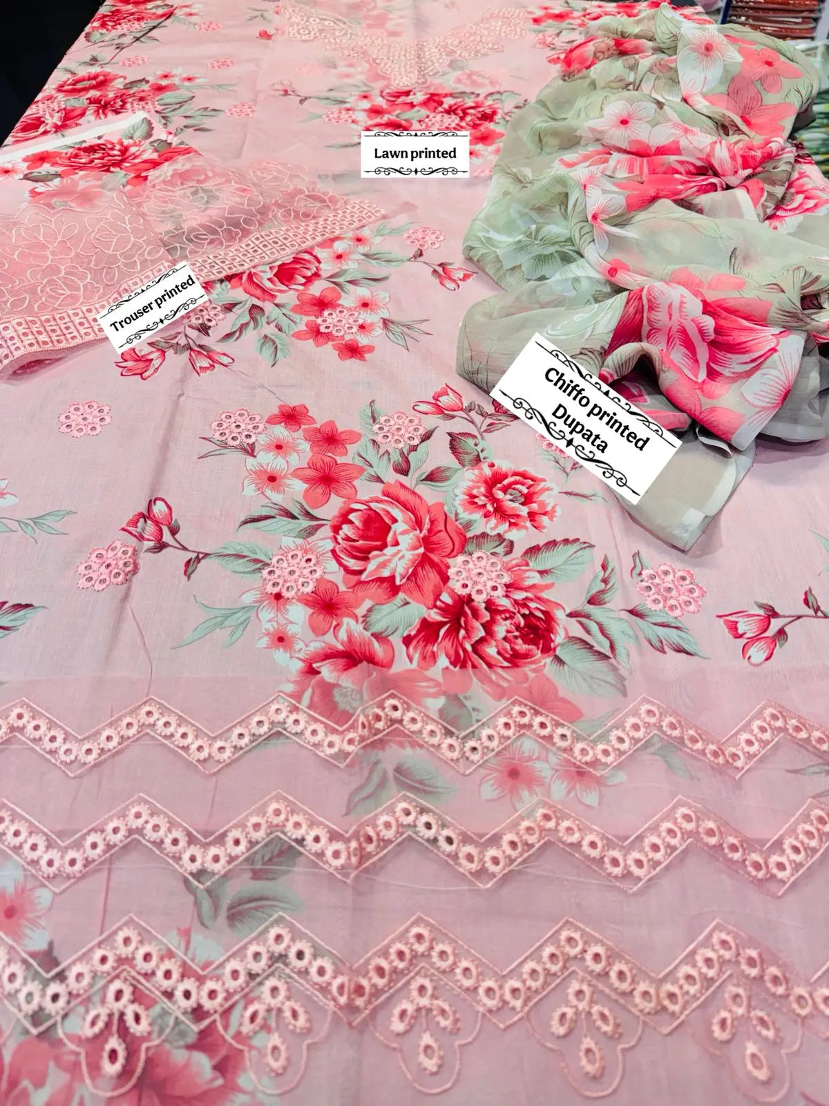 Lavender Bloom 3-Piece Lawn Suit M|C MEHWISH COLLECTIONS